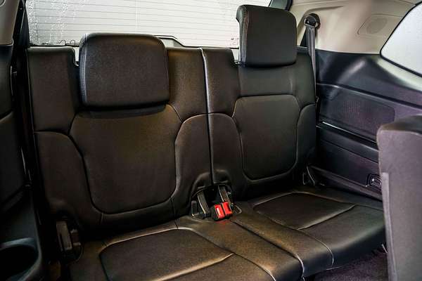 2025 Ford Everest Trend 2.0L