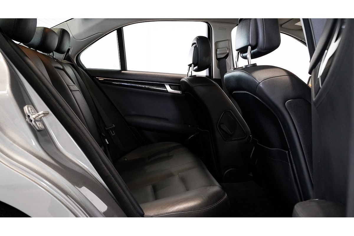 2012 Mercedes-Benz C-Class C250 BlueEFFICIENCY Avantgarde W204