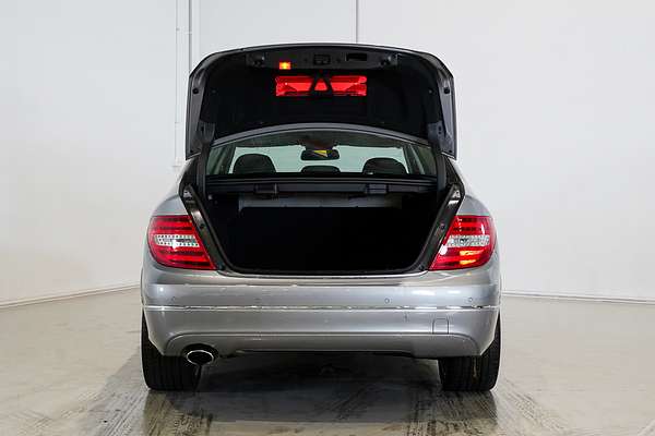 2012 Mercedes-Benz C-Class C250 BlueEFFICIENCY Avantgarde W204