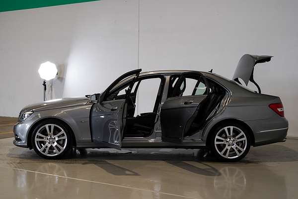2012 Mercedes-Benz C-Class C250 BlueEFFICIENCY Avantgarde W204