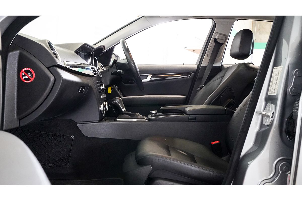 2012 Mercedes-Benz C-Class C250 BlueEFFICIENCY Avantgarde W204