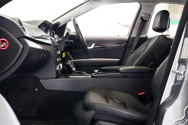 2012 Mercedes-Benz C-Class C250 BlueEFFICIENCY Avantgarde W204