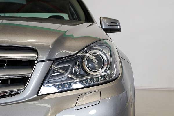 2012 Mercedes-Benz C-Class C250 BlueEFFICIENCY Avantgarde W204