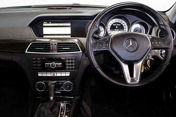 2012 Mercedes-Benz C-Class C250 BlueEFFICIENCY Avantgarde W204