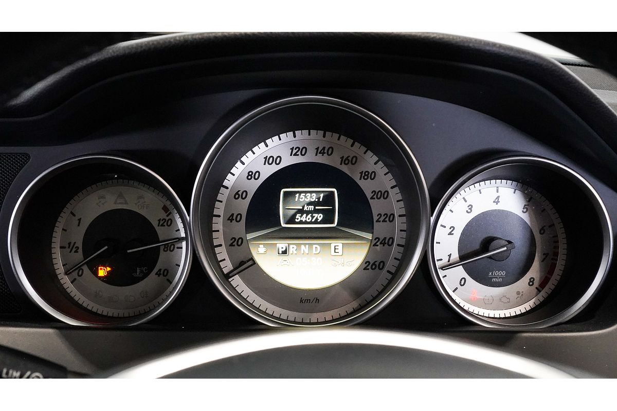 2012 Mercedes-Benz C-Class C250 BlueEFFICIENCY Avantgarde W204