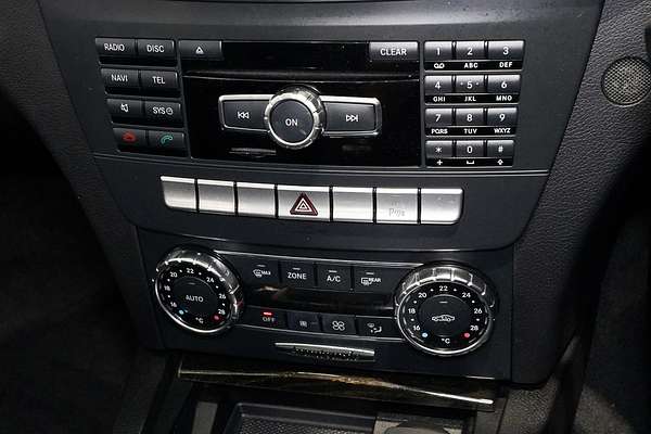 2012 Mercedes-Benz C-Class C250 BlueEFFICIENCY Avantgarde W204