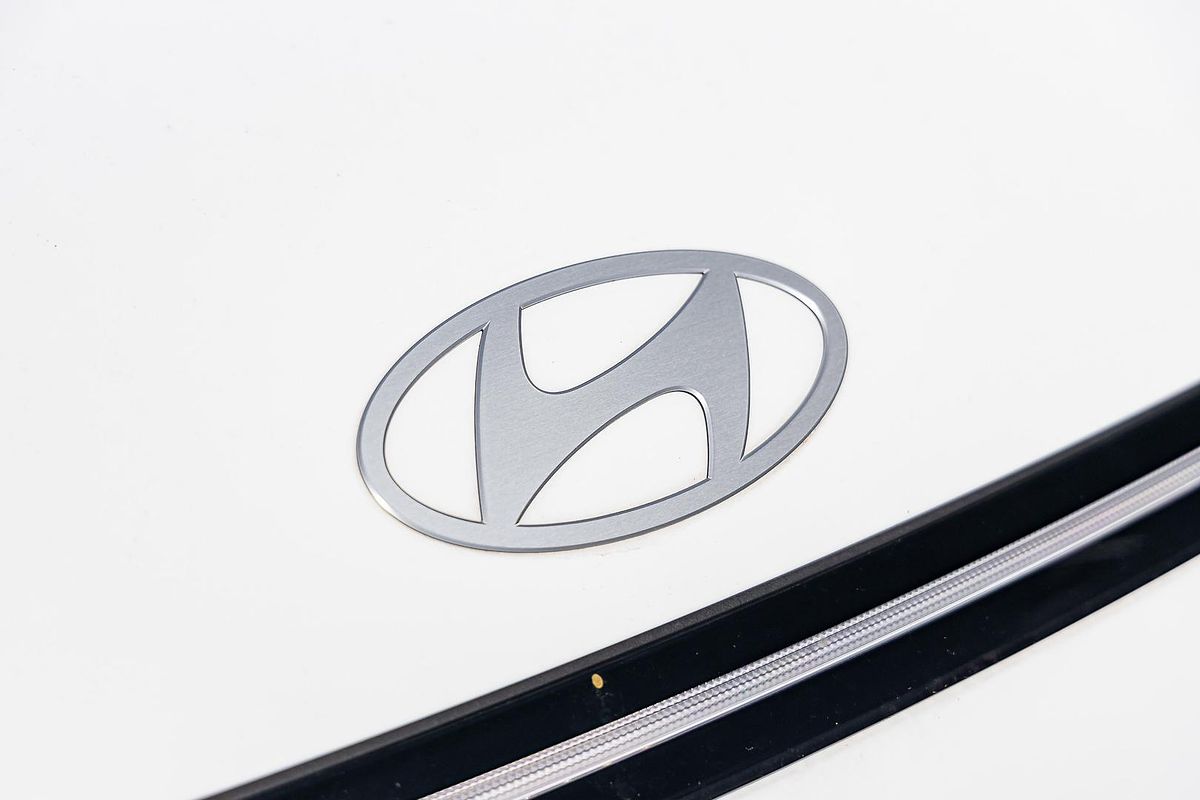 2024 Hyundai Kona Premium N Line SX2.V2