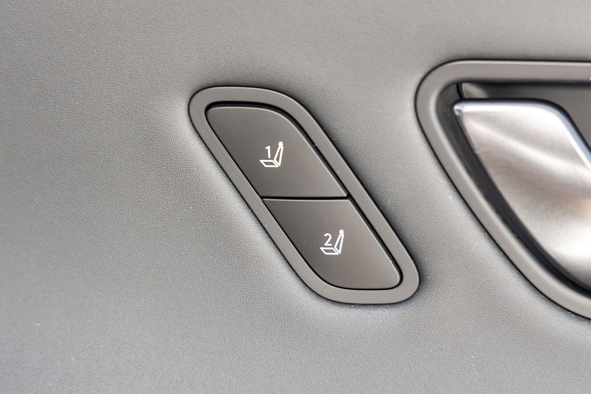 2024 Hyundai Kona Premium N Line SX2.V2