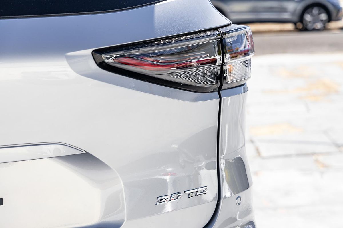 2023 Isuzu MU-X LS-T