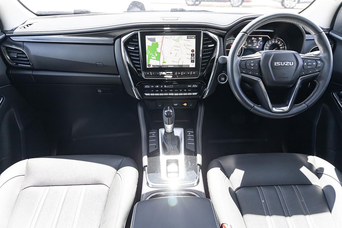 2023 Isuzu MU-X LS-T