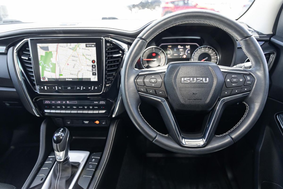 2023 Isuzu MU-X LS-T