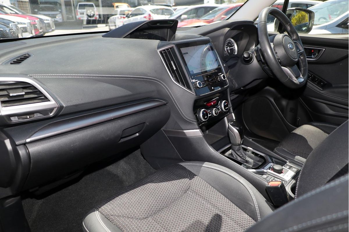 2021 Subaru Forester 2.5i Premium S5