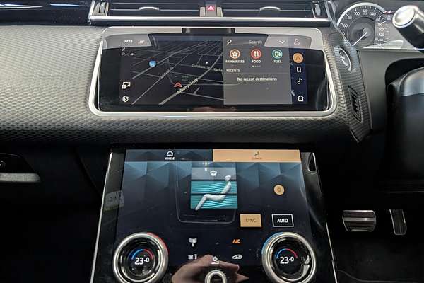 2022 Land Rover Range Rover Velar P250 R-Dynamic S L560