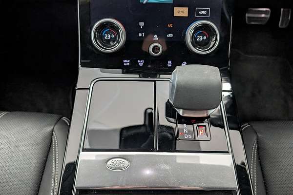 2022 Land Rover Range Rover Velar P250 R-Dynamic S L560