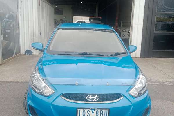 2018 Hyundai Accent Sport RB6