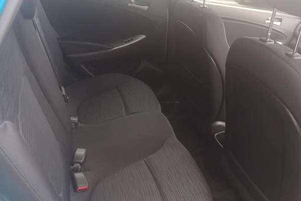 2018 Hyundai Accent Sport RB6
