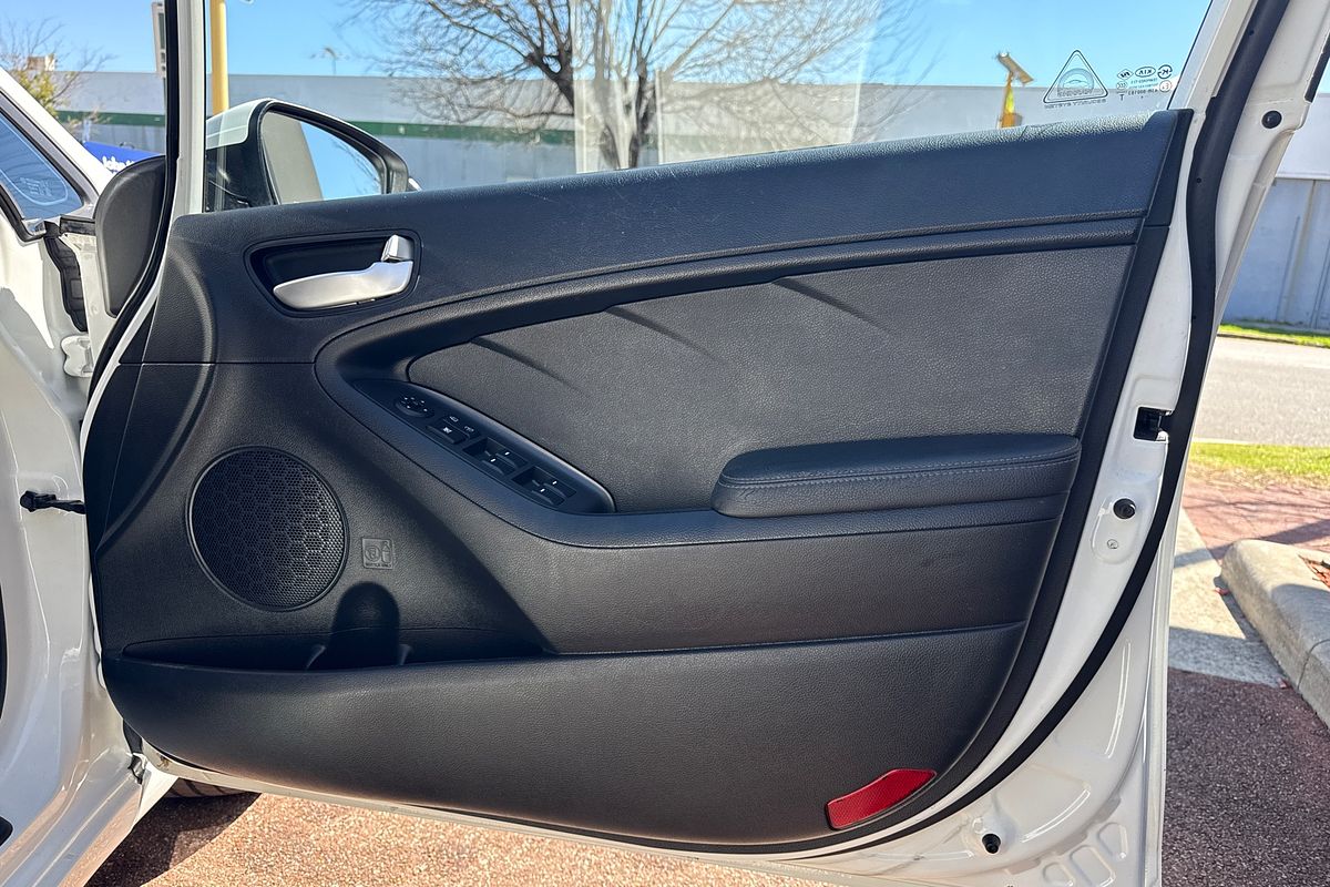 2014 Kia Cerato S YD