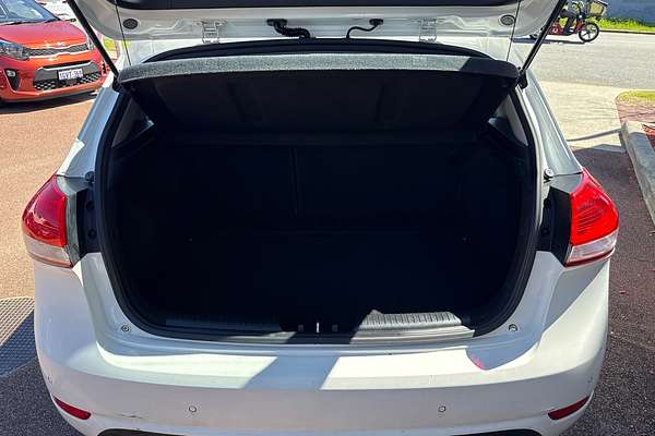 2014 Kia Cerato S YD