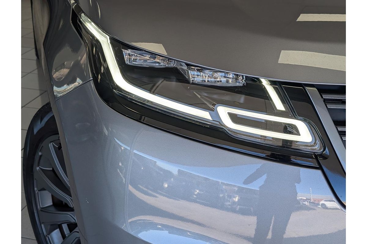 2022 Land Rover Range Rover Velar P250 R-Dynamic S L560