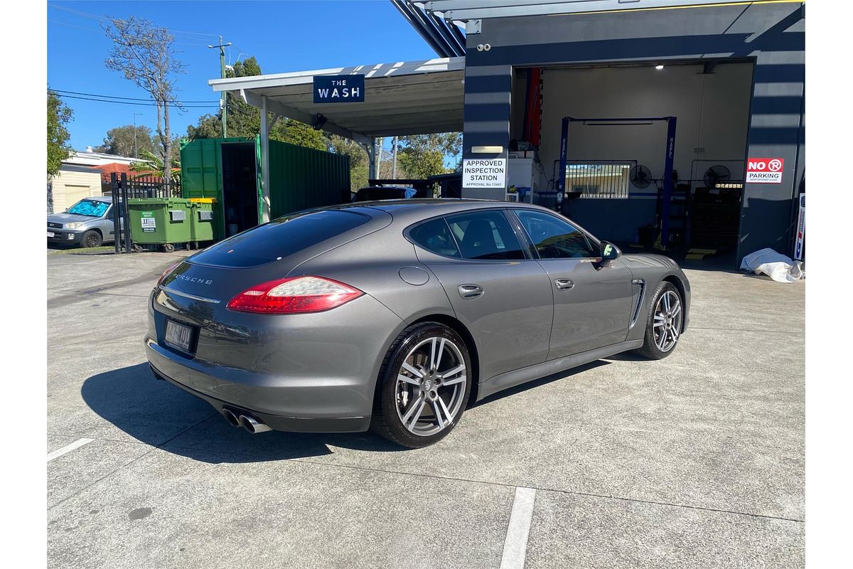 2013 Porsche Panamera 970