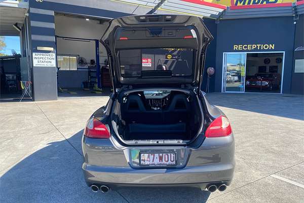 2013 Porsche Panamera 970