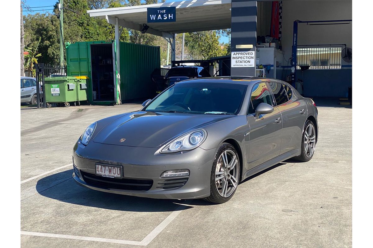 2013 Porsche Panamera 970