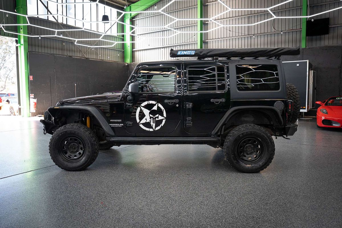 2013 Jeep Wrangler Unlimited Sport JK