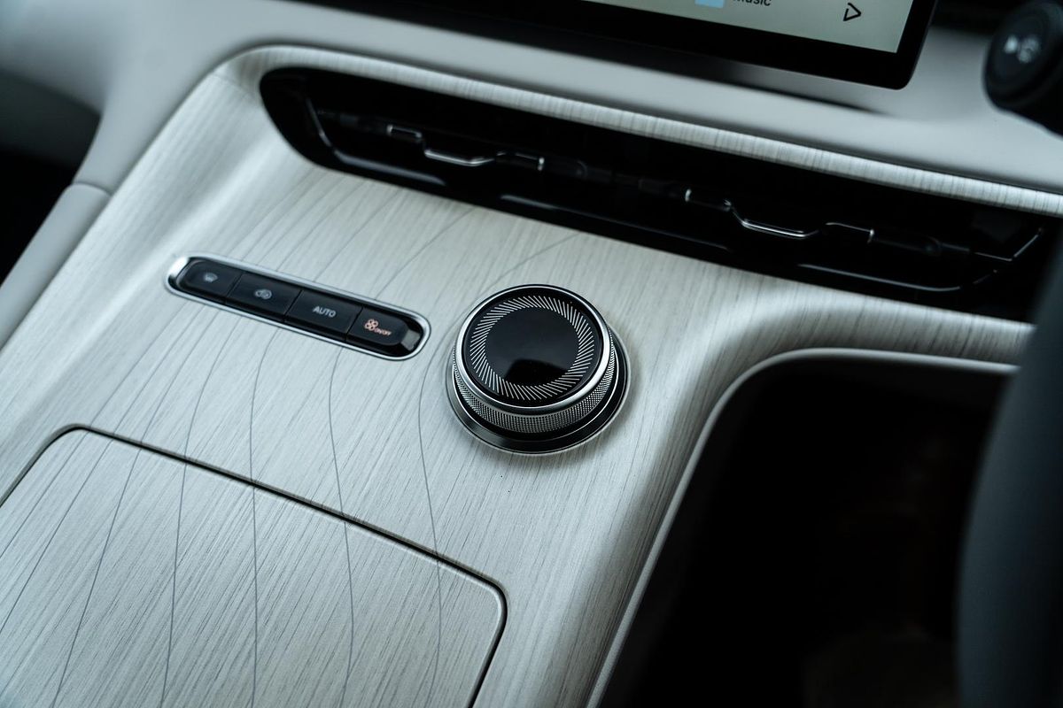 2025 Geely EX5 Inspire E245