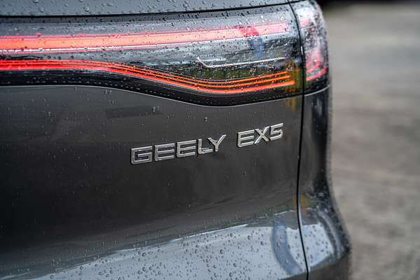 2025 Geely EX5 Inspire E245