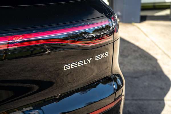 2025 Geely EX5 Inspire E245