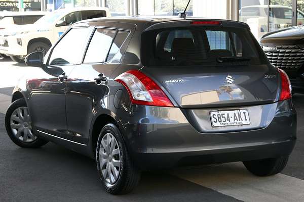 2010 Suzuki Swift GLX RS415