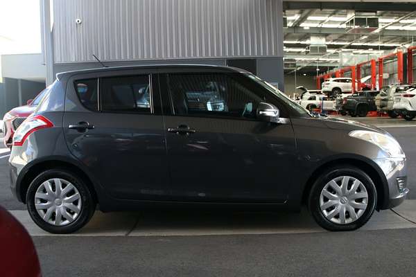 2010 Suzuki Swift GLX RS415
