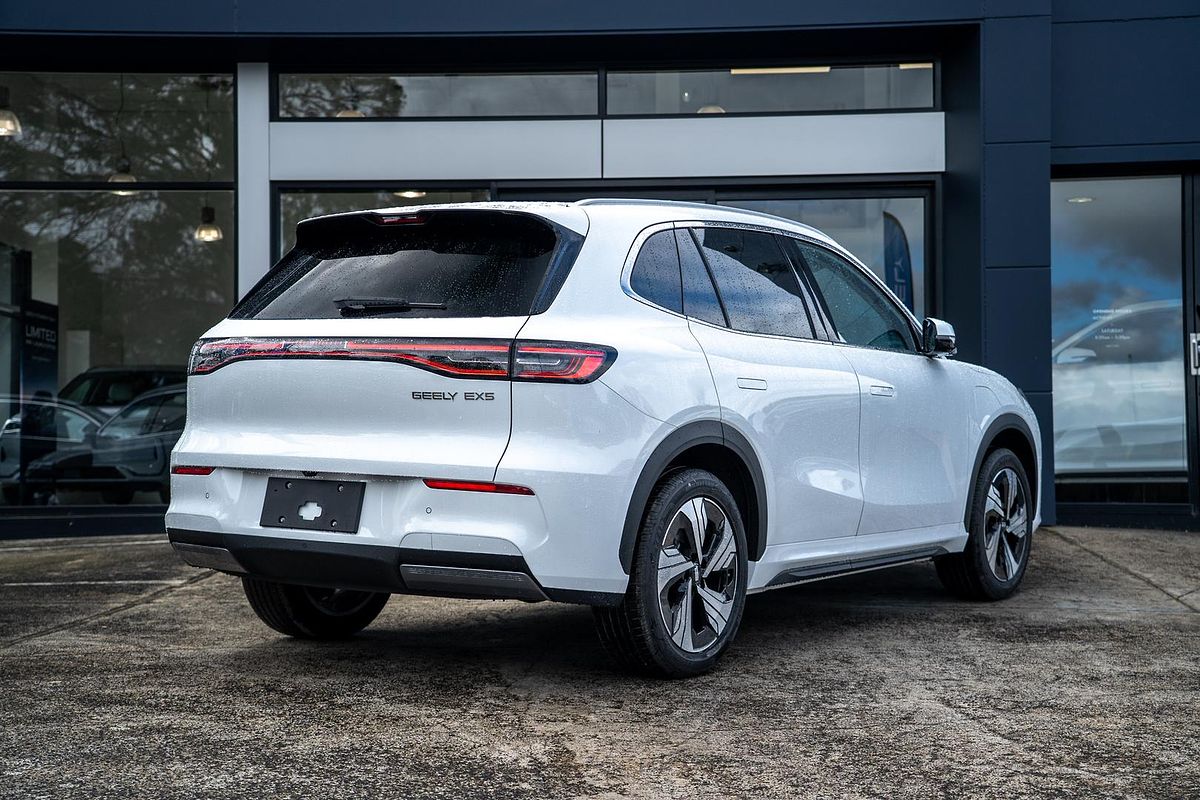 2025 Geely EX5 Inspire E245
