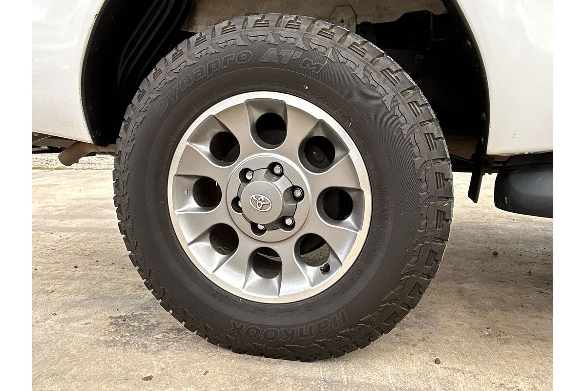 2019 Toyota Hilux SR GUN126R 4X4