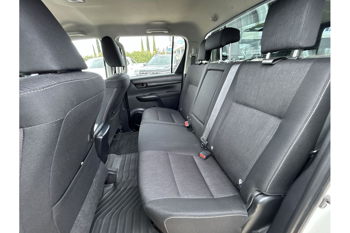 2019 Toyota Hilux SR GUN126R 4X4