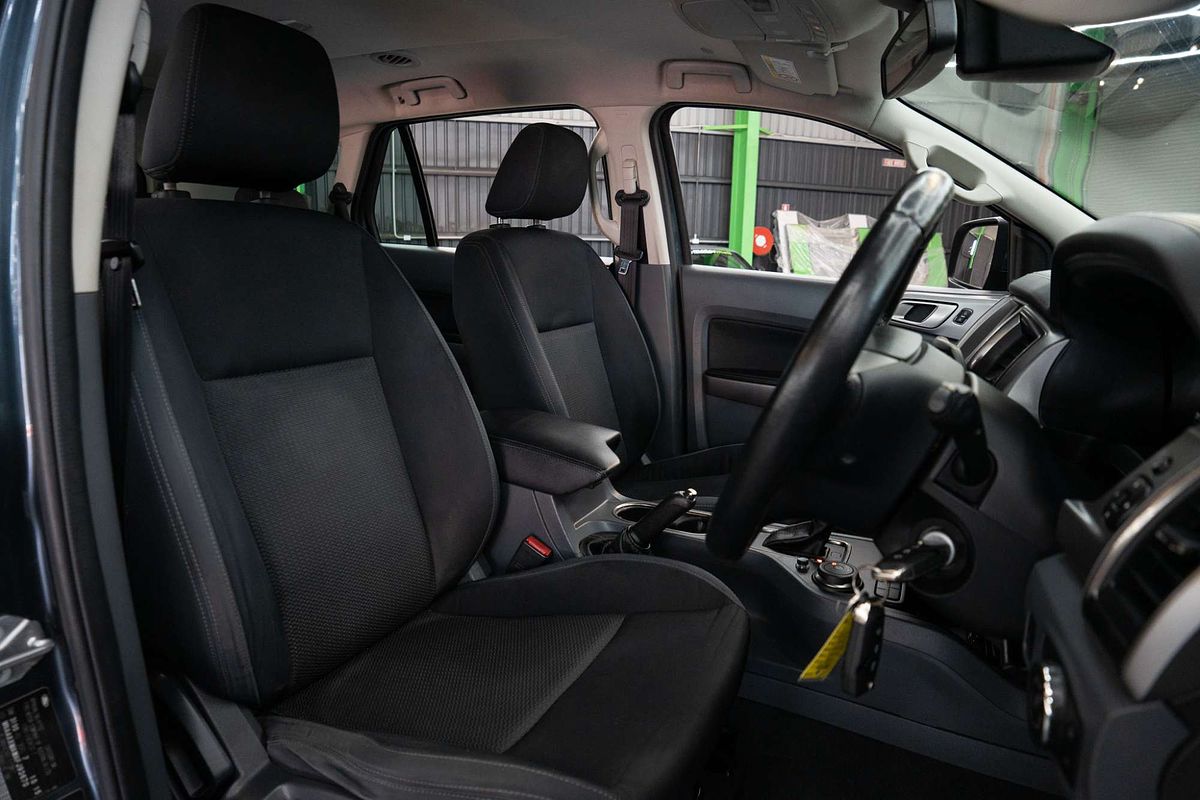 2015 Ford Everest Trend UA 3.2L