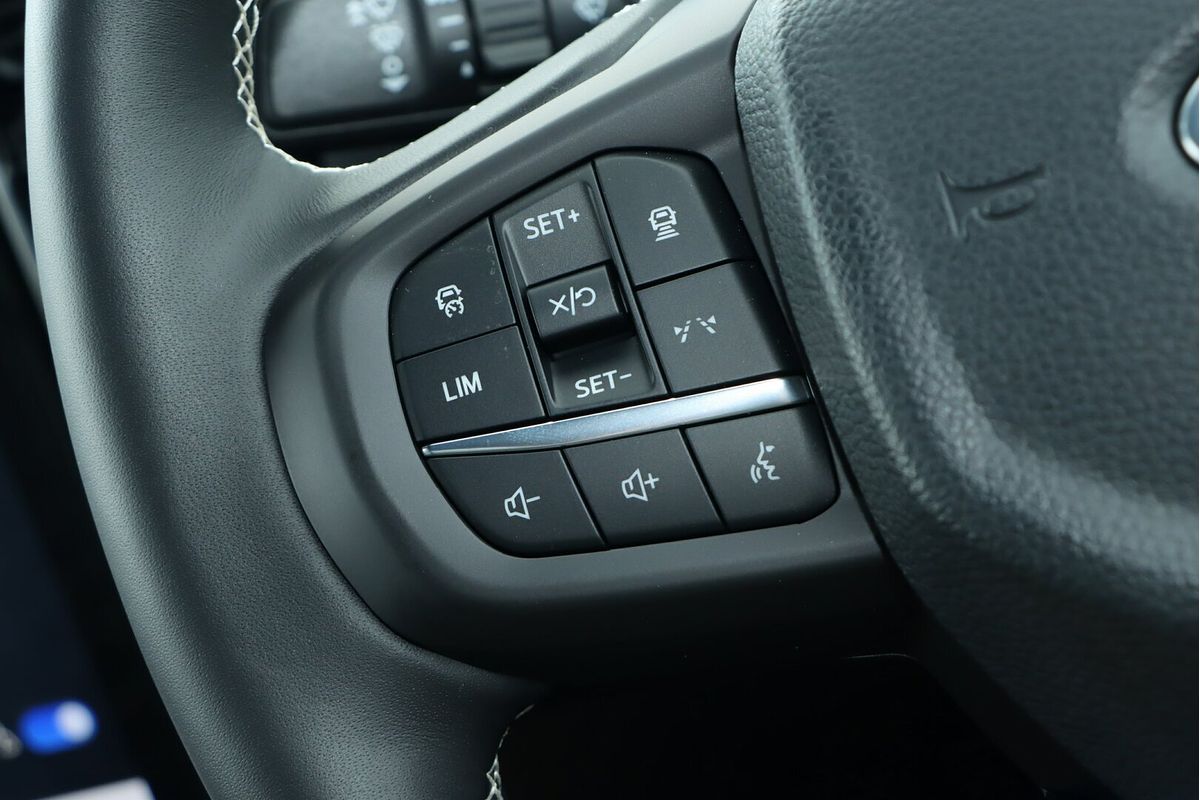 2025 Ford Ranger Platinum 4X4 3.0L