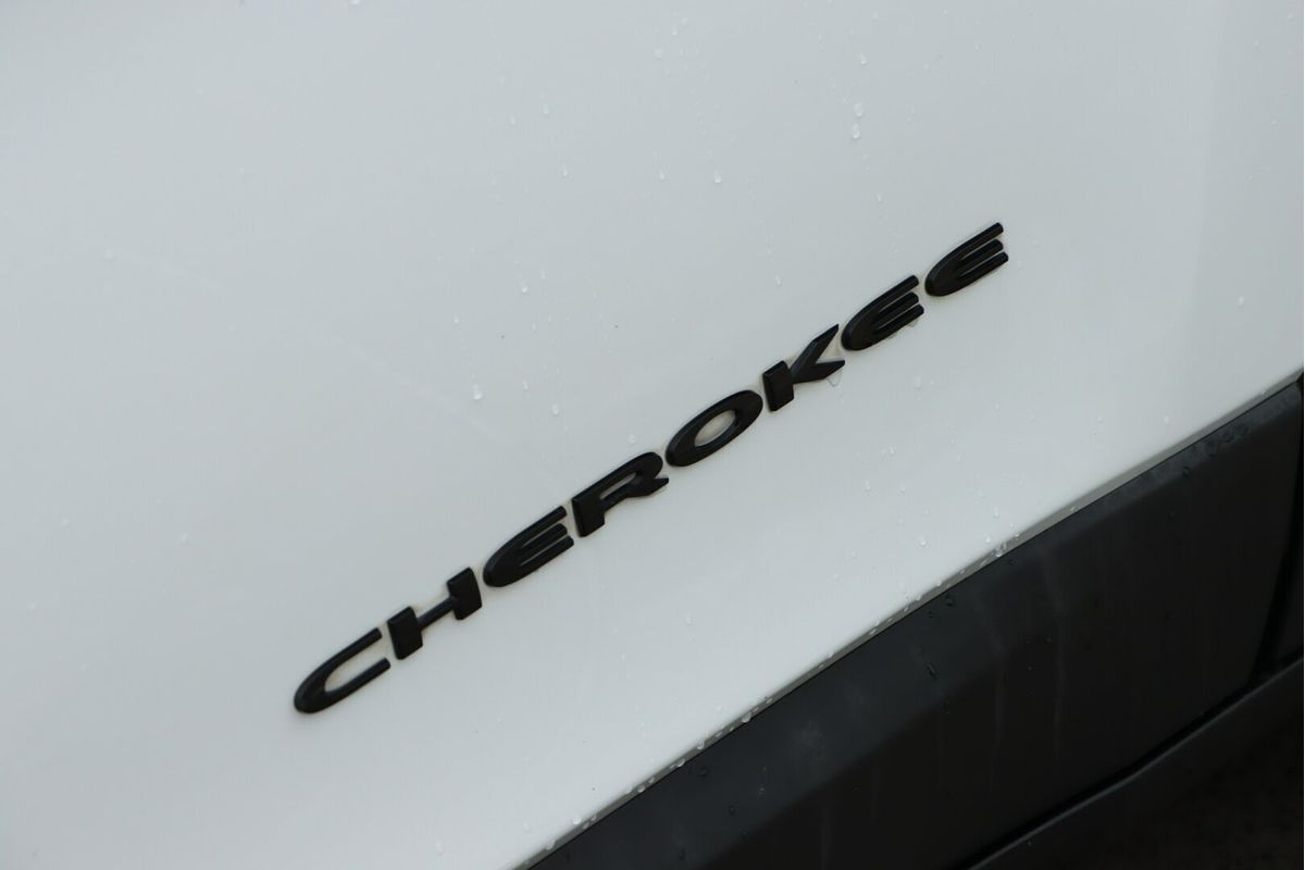 2015 Jeep Cherokee Blackhawk KL