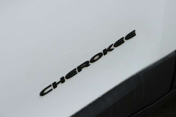 2015 Jeep Cherokee Blackhawk KL