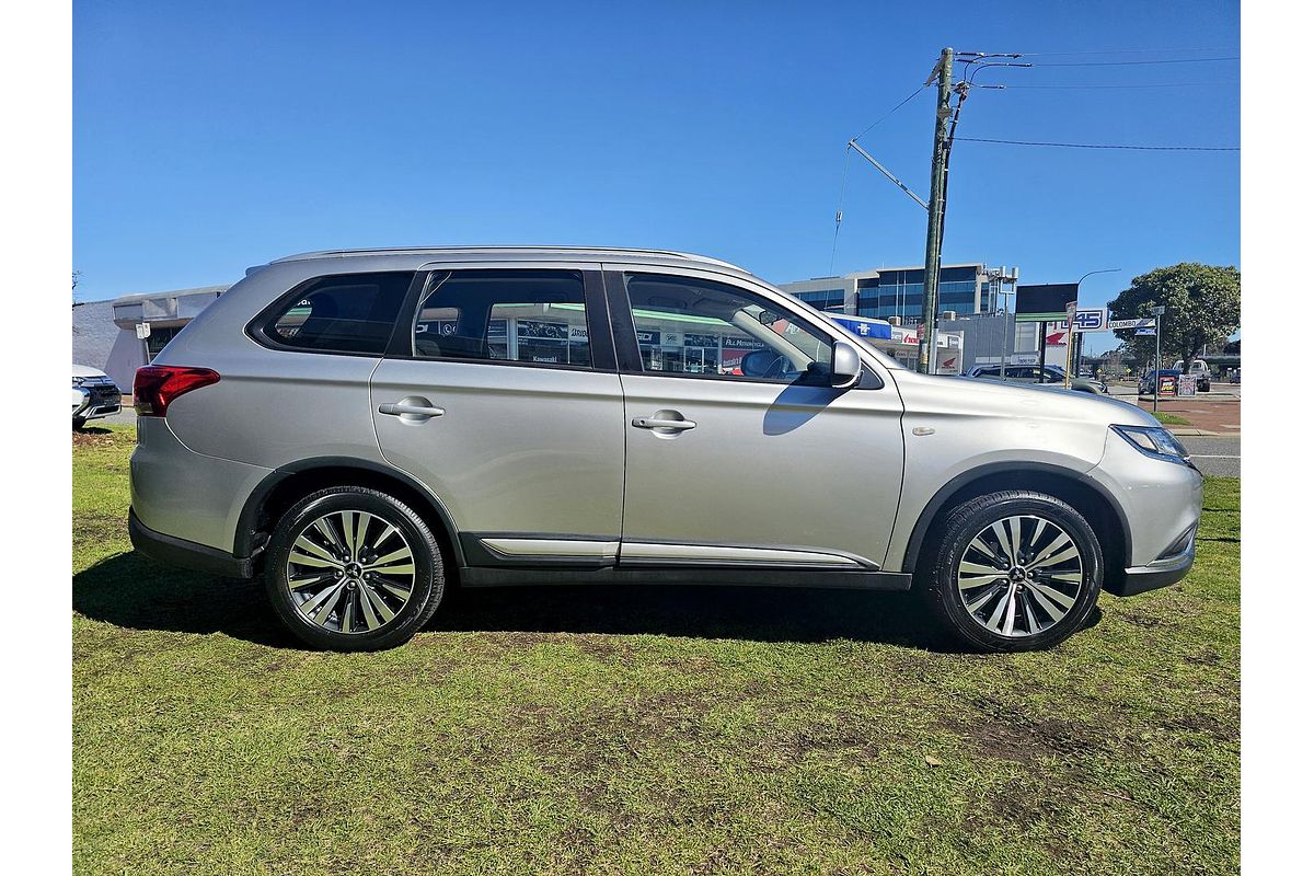 2018 Mitsubishi Outlander ES ZL