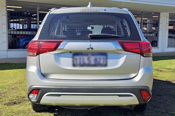 2018 Mitsubishi Outlander ES ZL