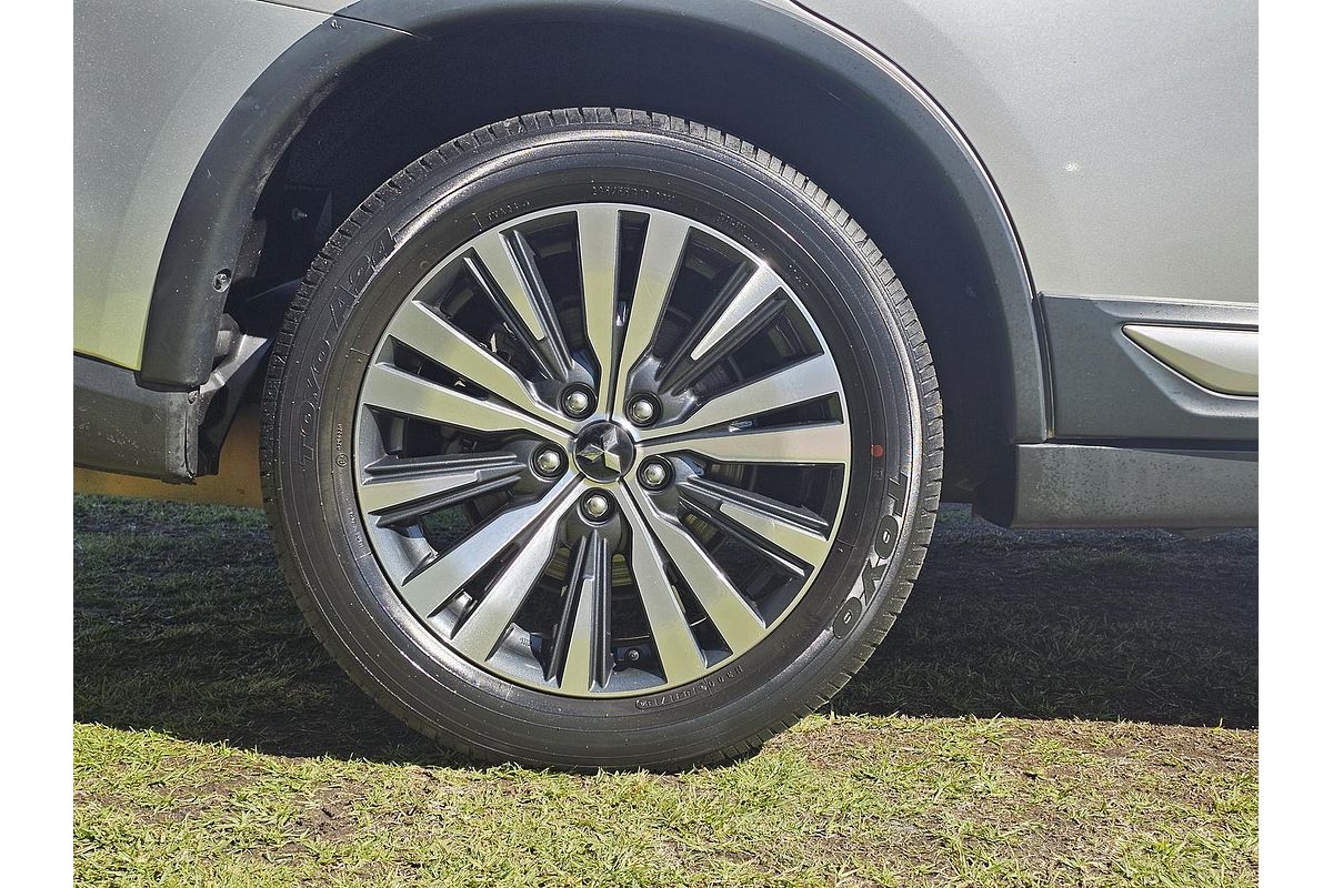 2018 Mitsubishi Outlander ES ZL