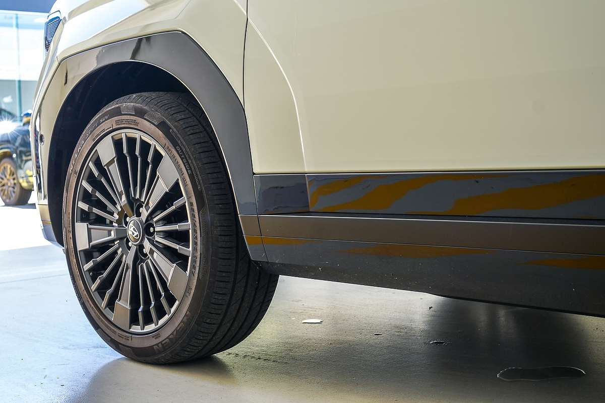 2025 Hyundai Santa Fe Calligraphy MX5.V1