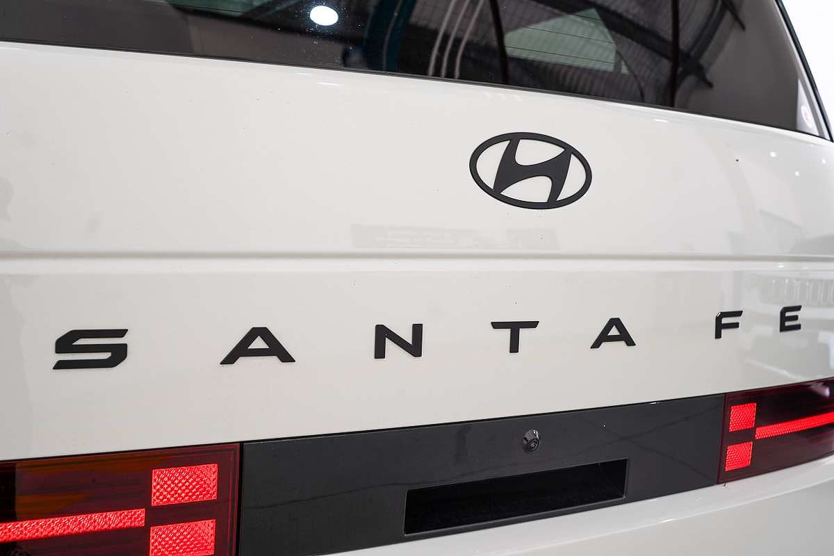 2025 Hyundai Santa Fe Calligraphy MX5.V1