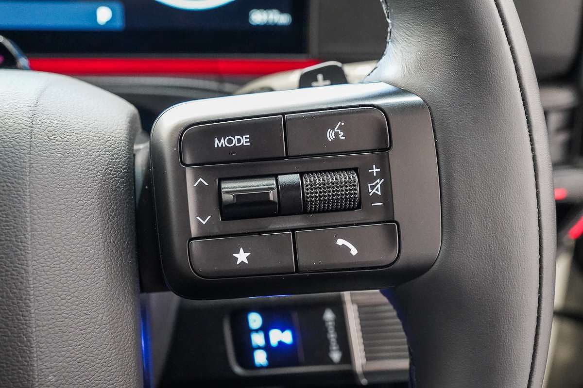 2025 Hyundai Santa Fe Calligraphy MX5.V1