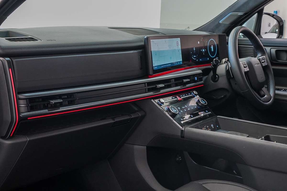 2025 Hyundai Santa Fe Calligraphy MX5.V1