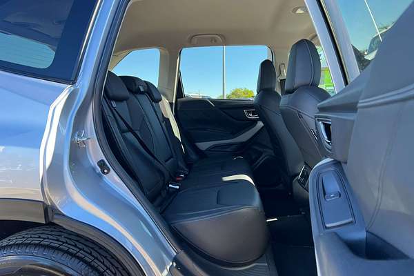 2024 Subaru Forester 2.5i S5