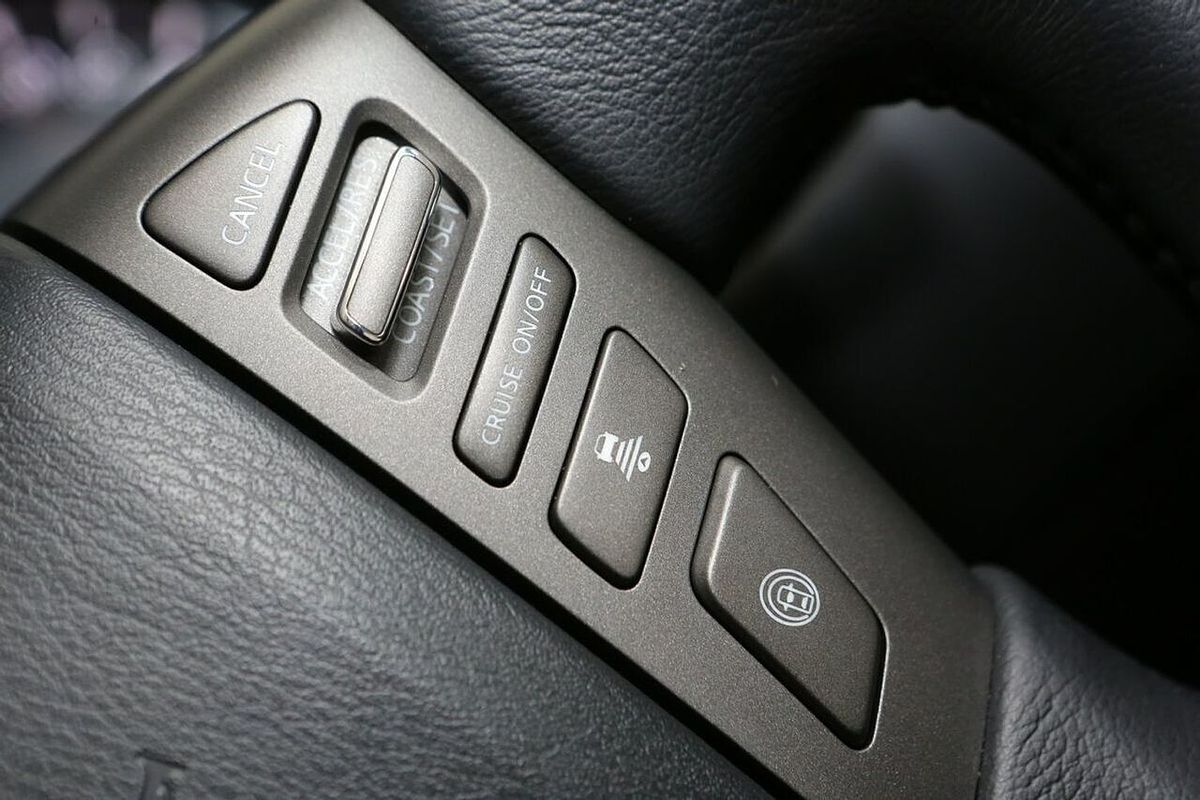 2022 Nissan Patrol Ti Y62