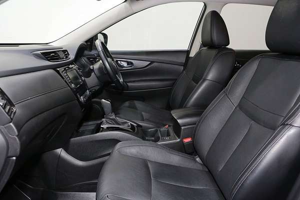 2022 Nissan X-TRAIL ST-L T32