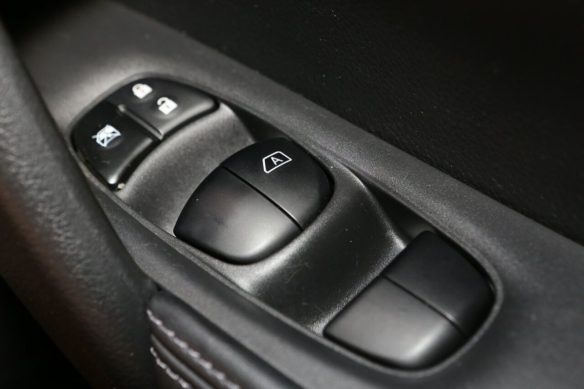 2022 Nissan X-TRAIL ST-L T32